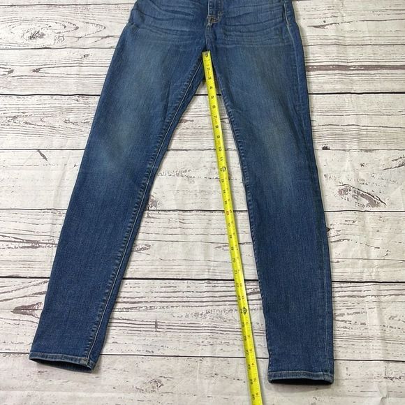 Hudson Nico Midrise Super Skinny Jeans - Picture 10 of 15